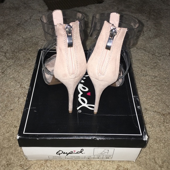 ❌SOLD❌Clear Strap Heels - Picture 3 of 8